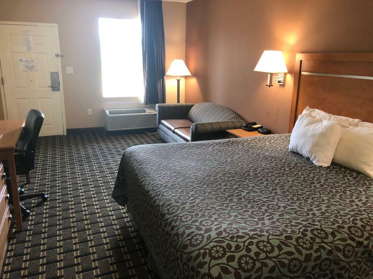 Days Inn By Wyndham Columbus Extérieur photo